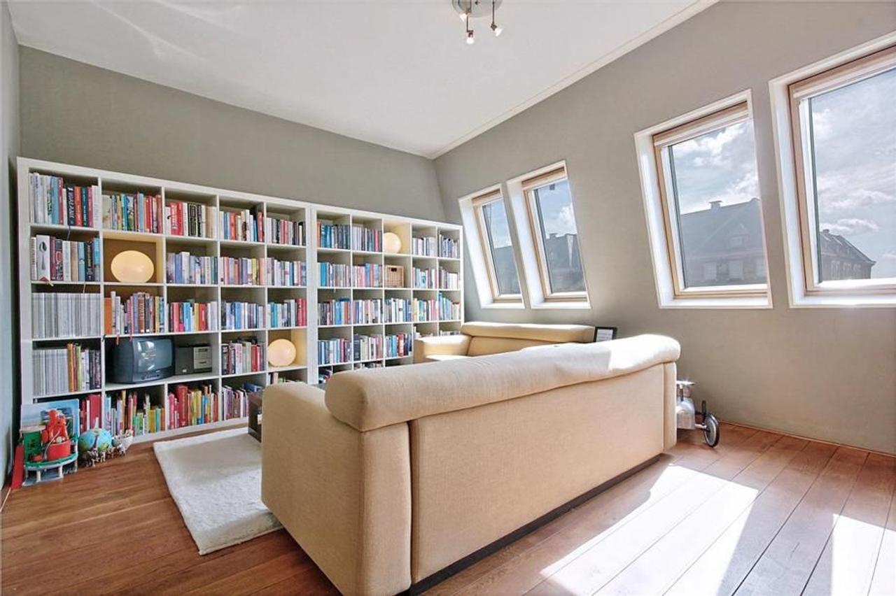 Licht 2-kamerappartement aan de gracht - Afbeelding 3