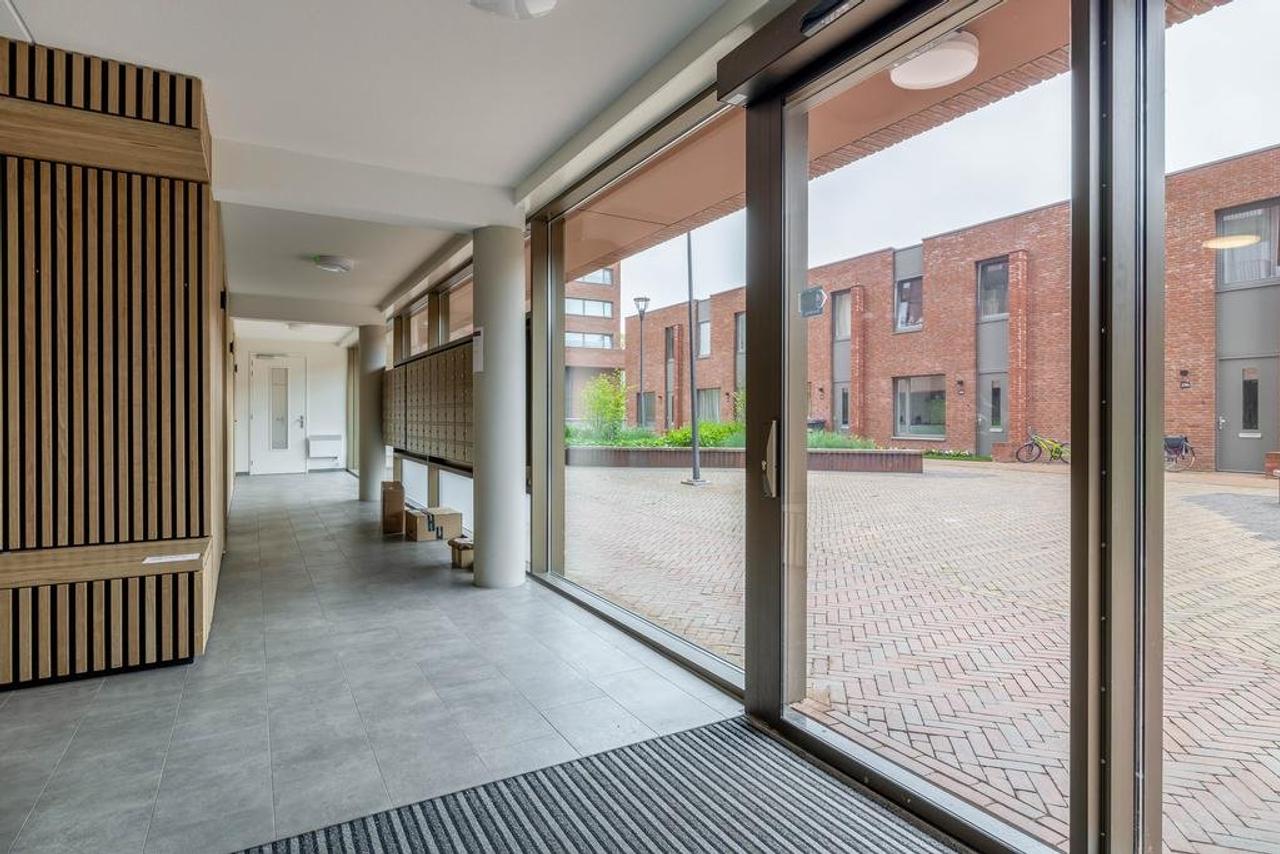 New 2-Bedroom Apartment by Park Meerland - Image 15