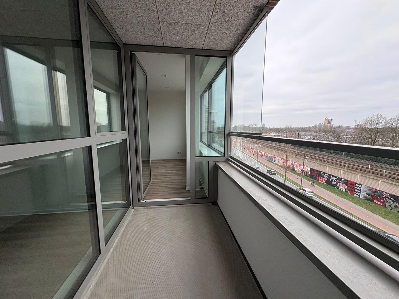 A++ apartment near Philips Stadium - Image 9