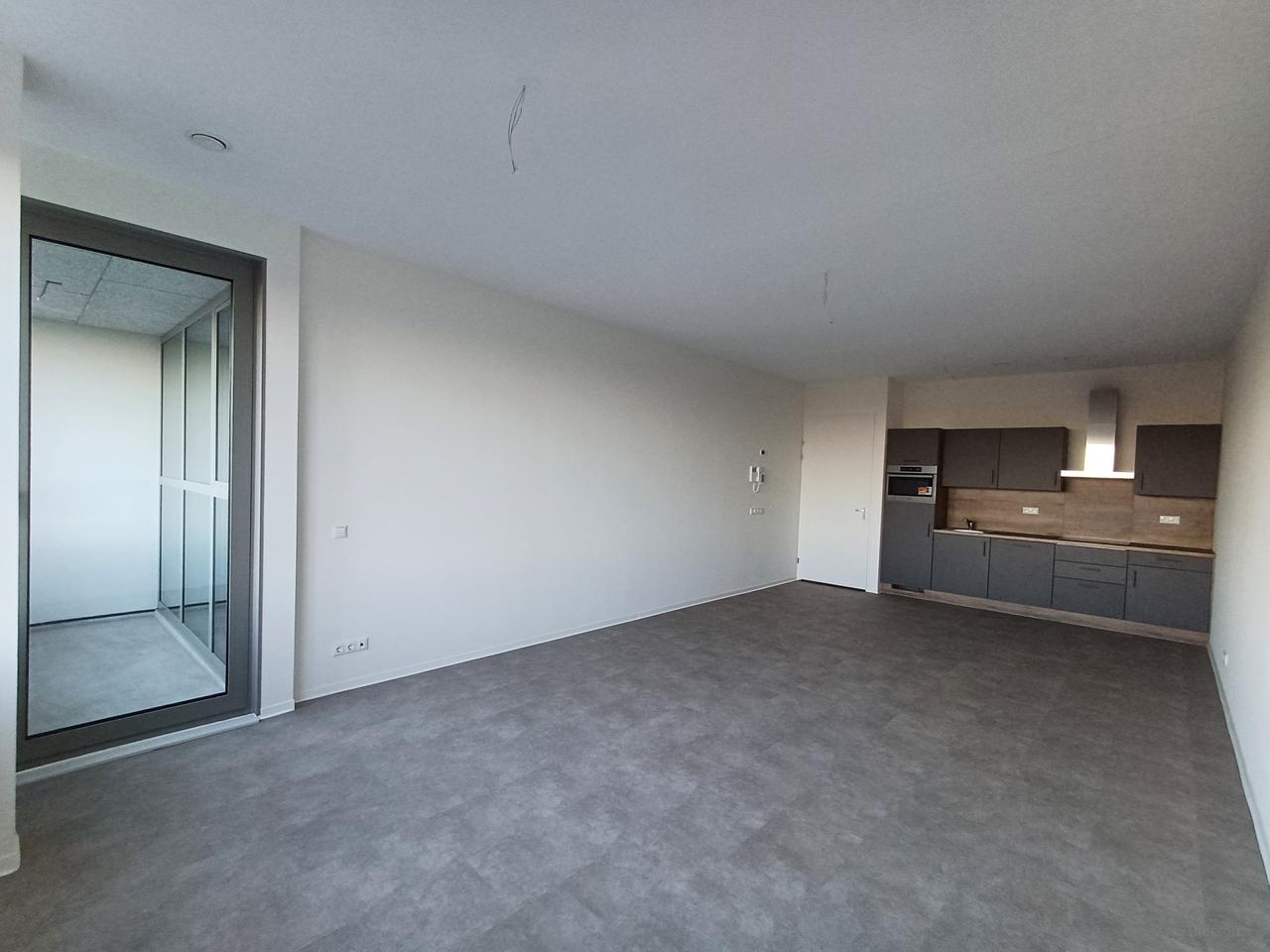 Furnished 1-Bedroom Apartment Near PSV - Image 8