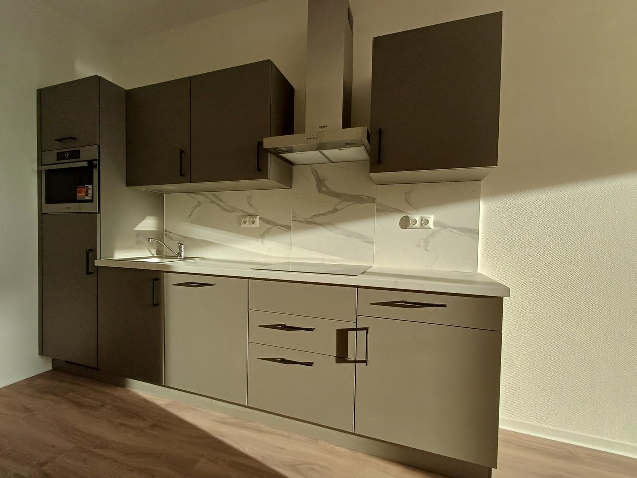 Furnished apartment near Philips Stadium - Image 9