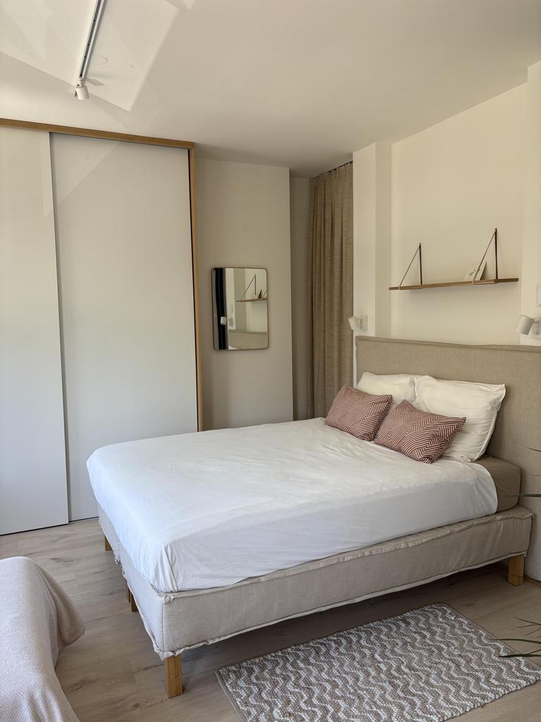 Gemeubileerd 2-kamerappartement met label A - Afbeelding 2