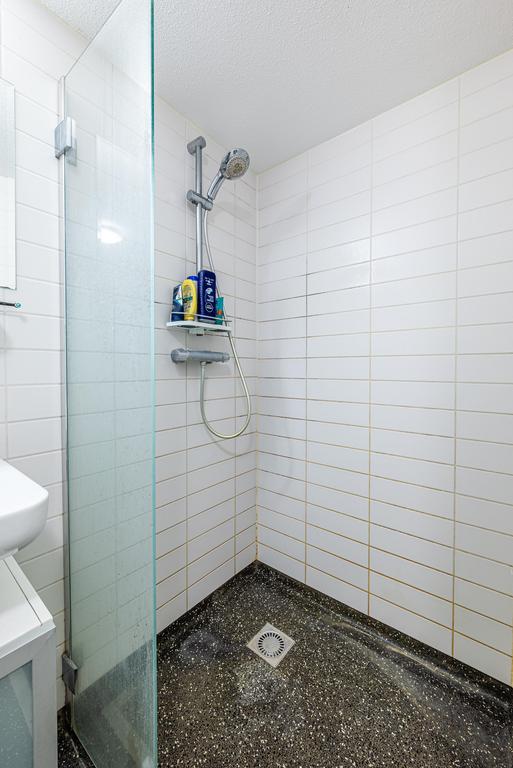 100 m² apartment with 3 bedrooms in De Pijp - Image 10