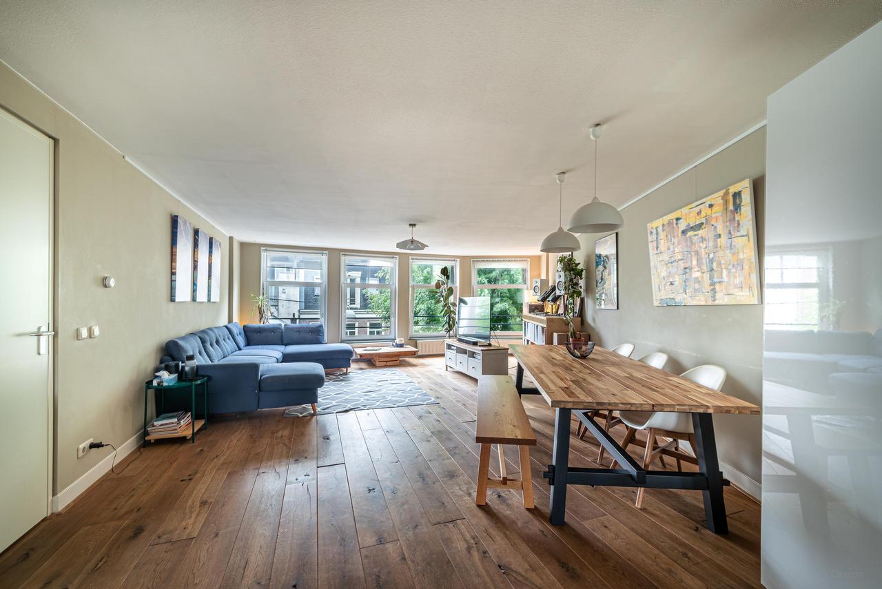 100 m² apartment with 3 bedrooms in De Pijp - Image 24