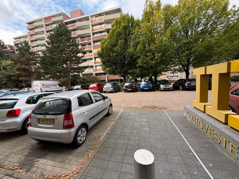 2-bedroom apartment with balcony in Heerlen - Image 20