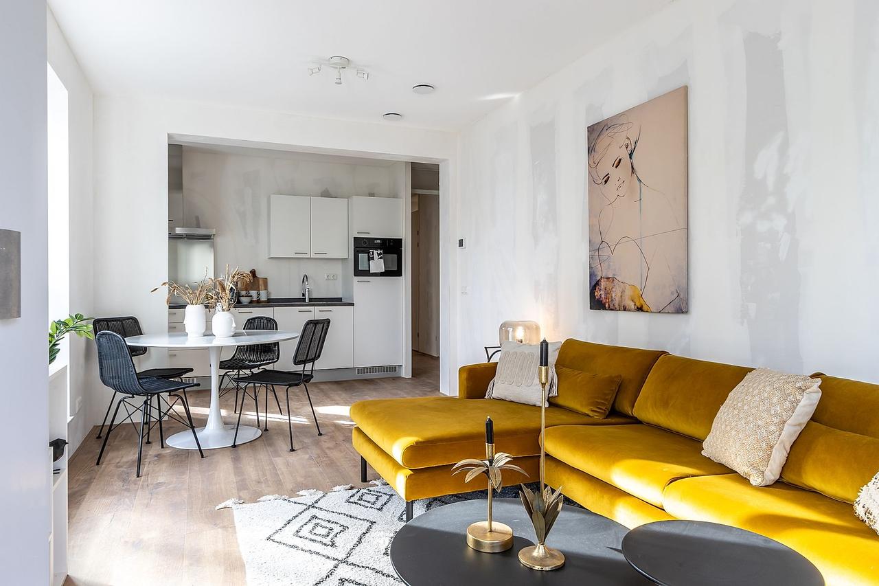 Two-Bedroom Apartment on the 17th Floor - Image 5