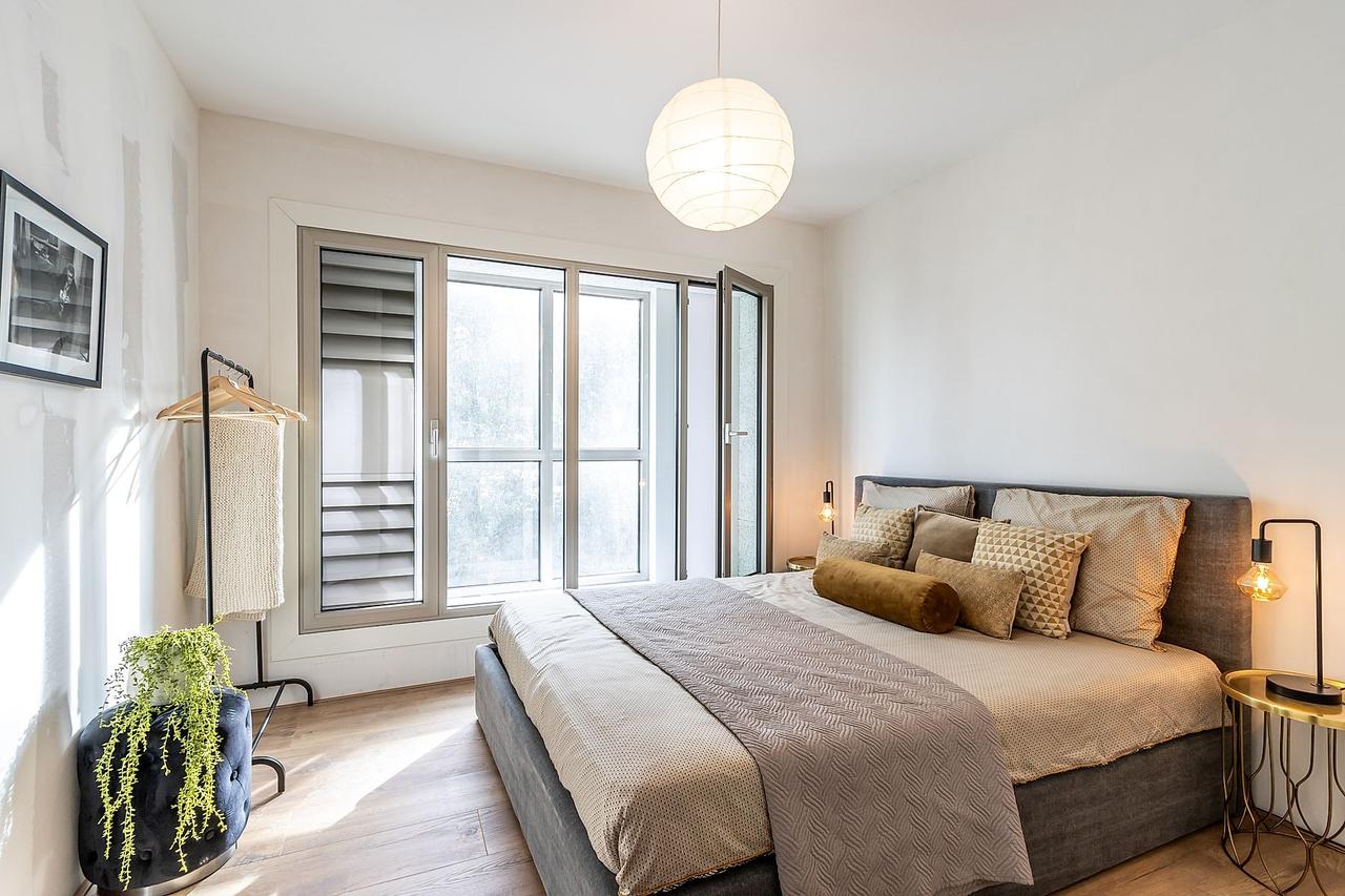 Two-Bedroom Apartment on the 17th Floor - Image 7