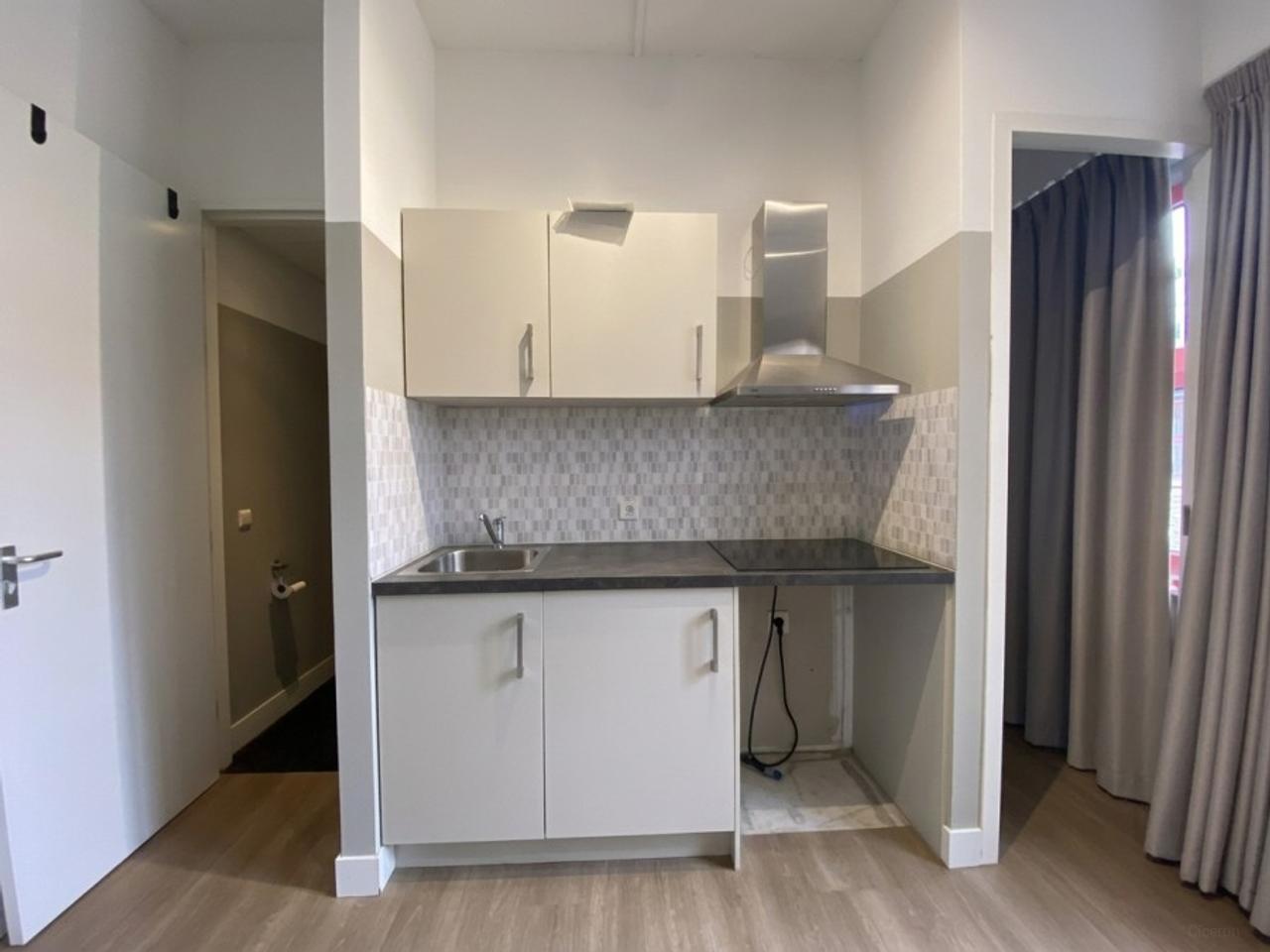 46 m² apartment with shared rooftop terrace - Image 3
