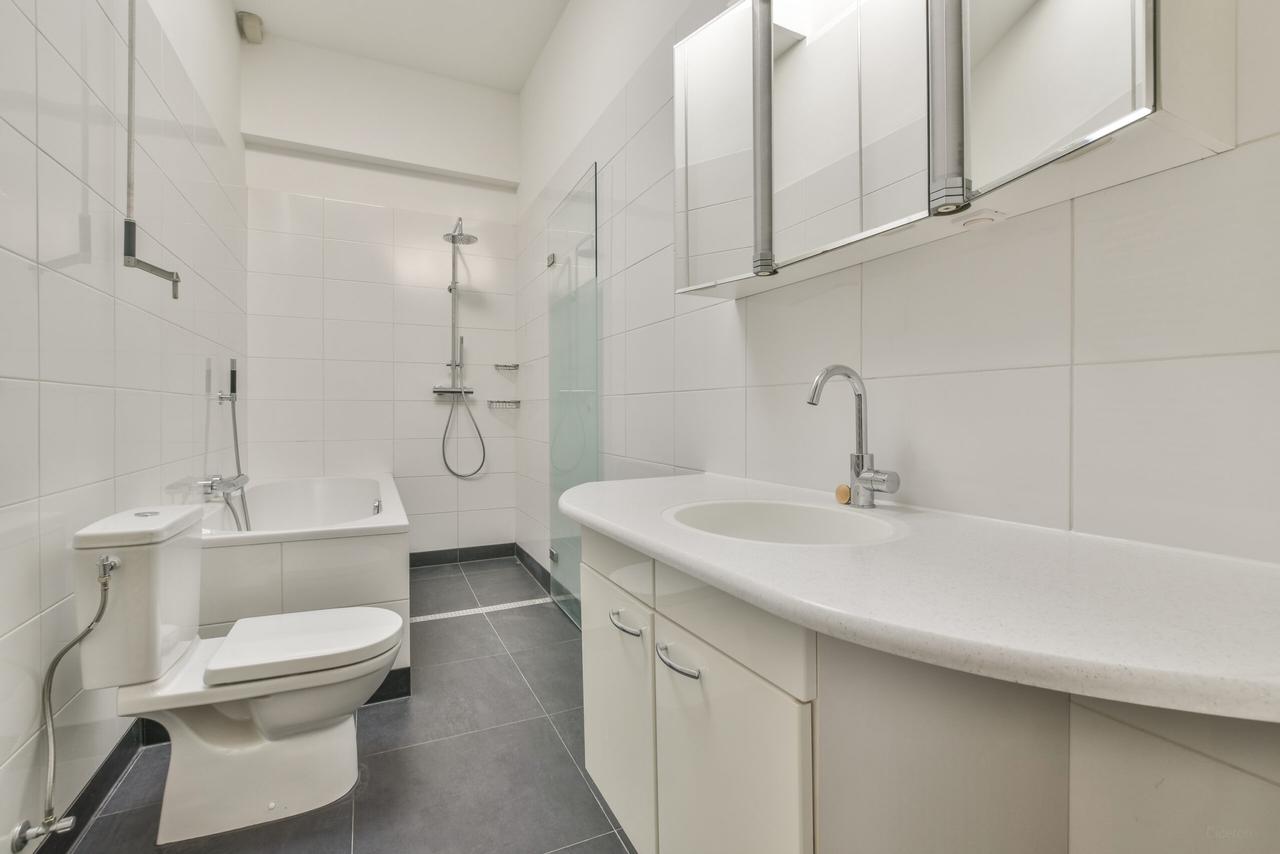 6-slaapkamer herenhuis naast Vondelpark - Afbeelding 39
