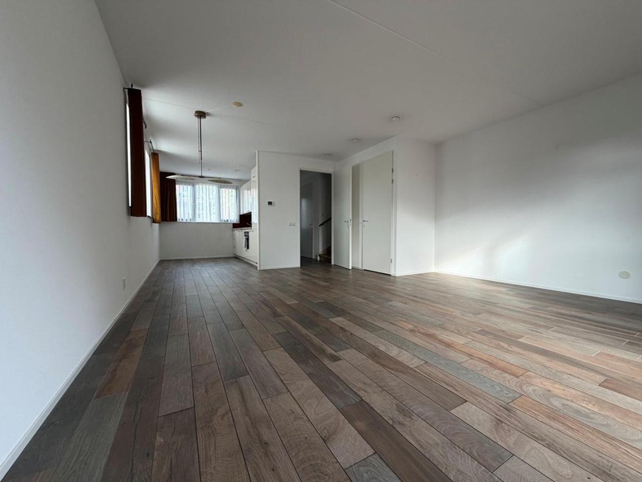 4-Bedroom Corner House in Delft - Image 14