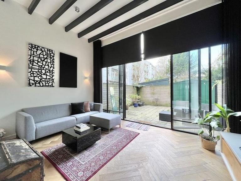 Furnished 1-Bedroom Apartment with Garden - Image 9
