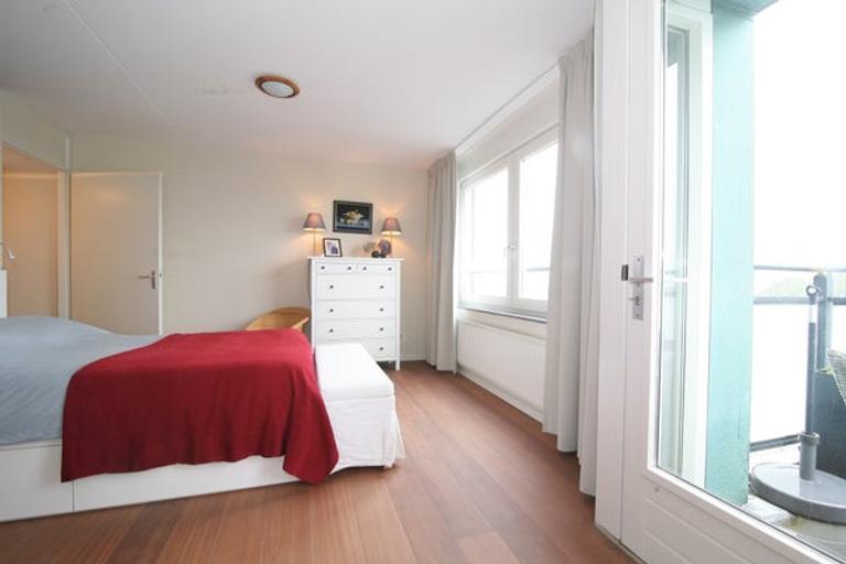Furnished 2-Bedroom Apartment with Parking - Image 11