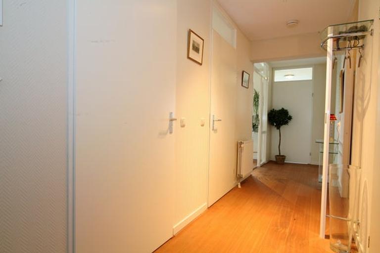 Furnished 2-Bedroom Apartment with Parking - Image 24