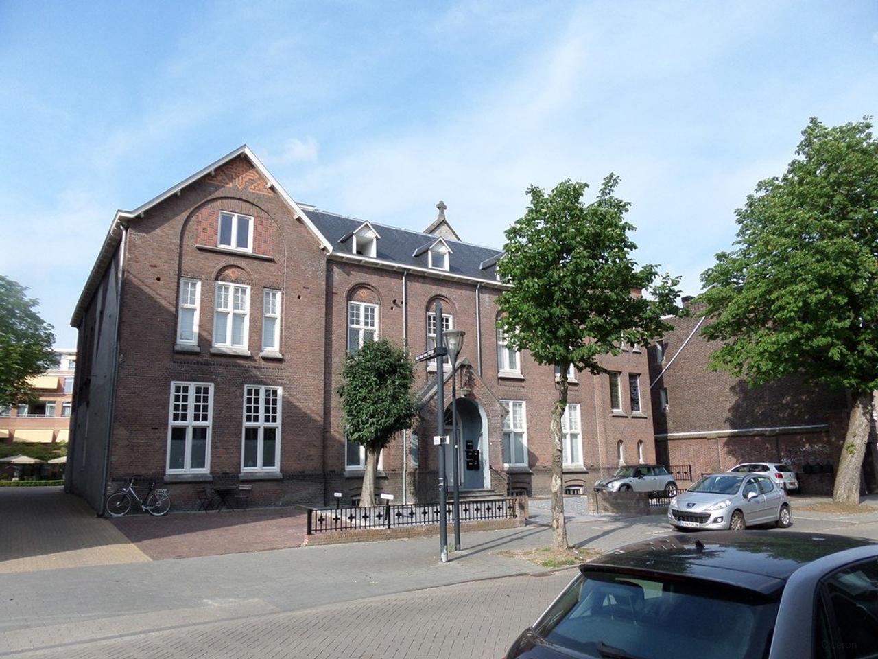 Apartment for rent on Strijpsestraat - Image 1
