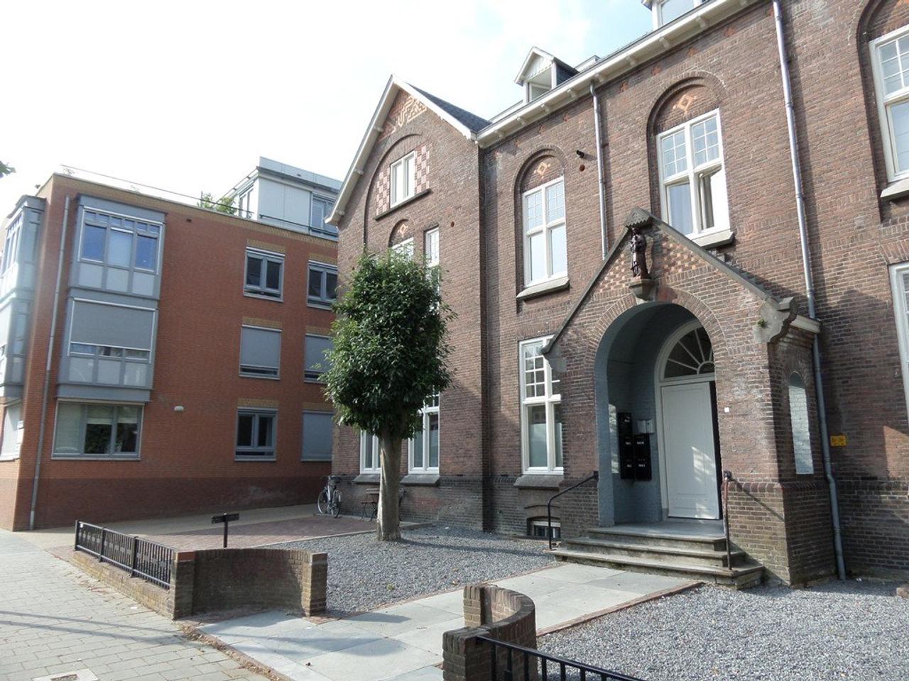 Apartment for rent on Strijpsestraat - Image 2