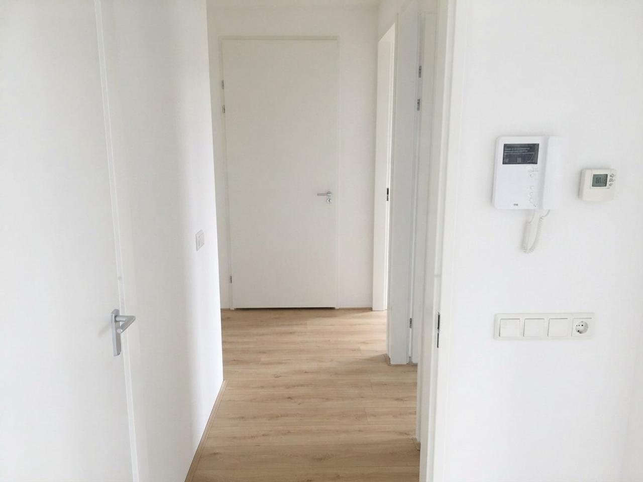 Apartment with Balcony and Residents’ Gym - Image 5