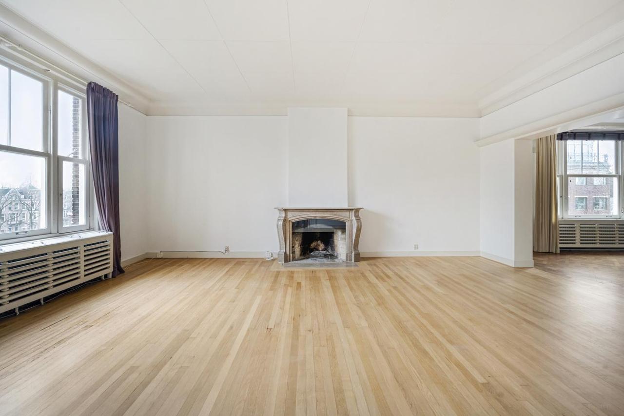 196 m² of living space in historic Westhove - Image 16