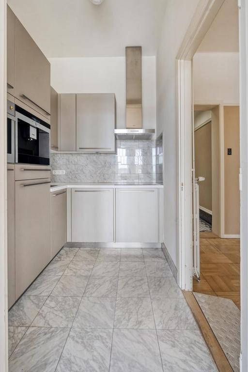 196 m² of living space in historic Westhove - Image 24