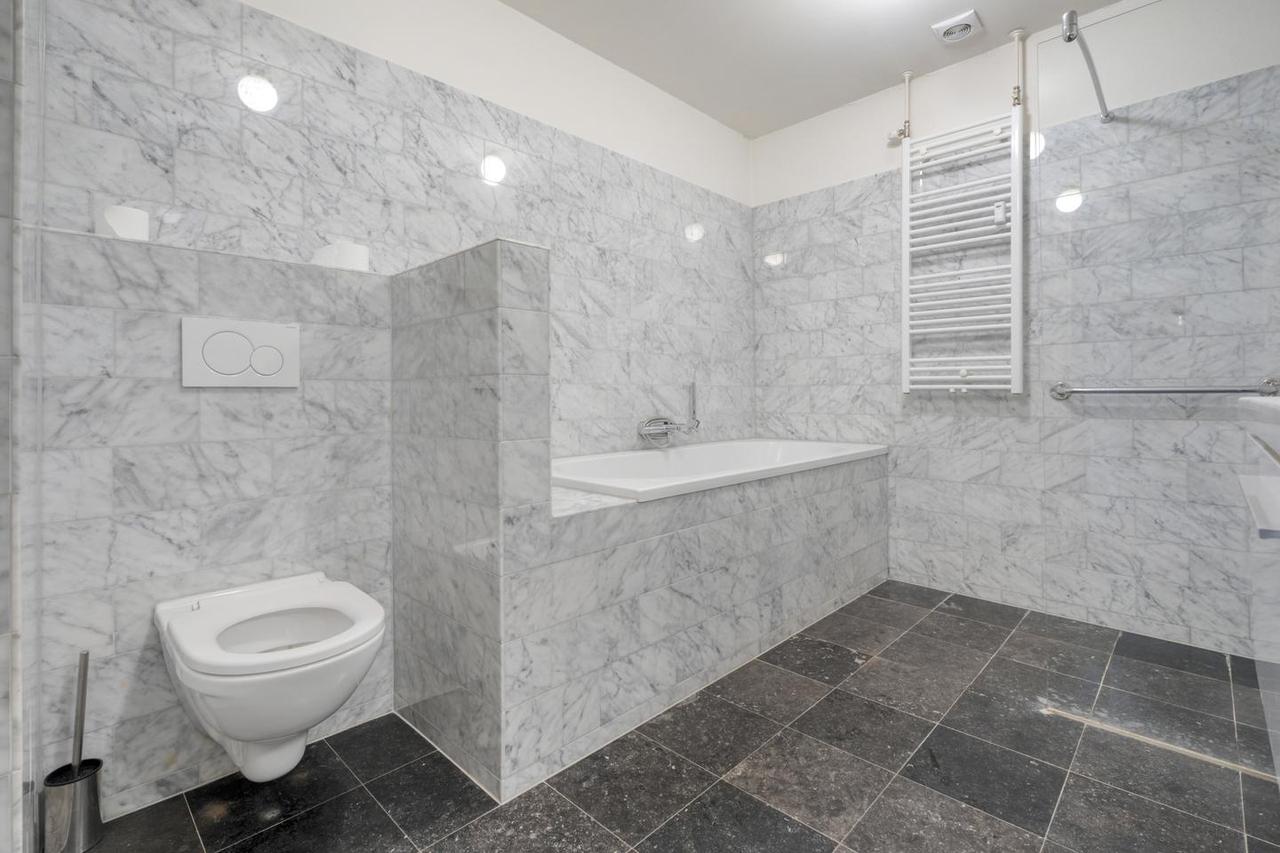 196 m² of living space in historic Westhove - Image 30