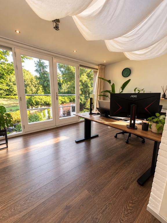 Grote tuin bij huis met 3 slaapkamers - Afbeelding 7