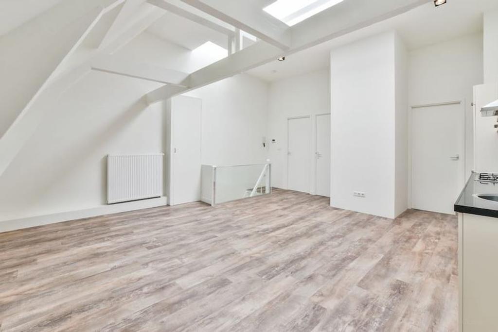 61 m² appartement met balkon in Amsterdam - Afbeelding 2