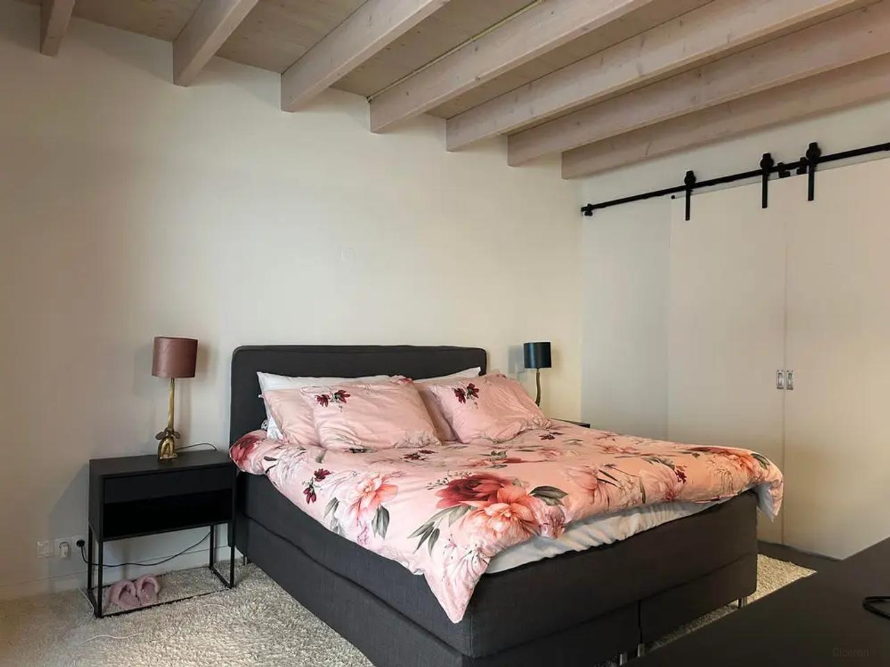 124 m² rental home with garden and parking - Image 11