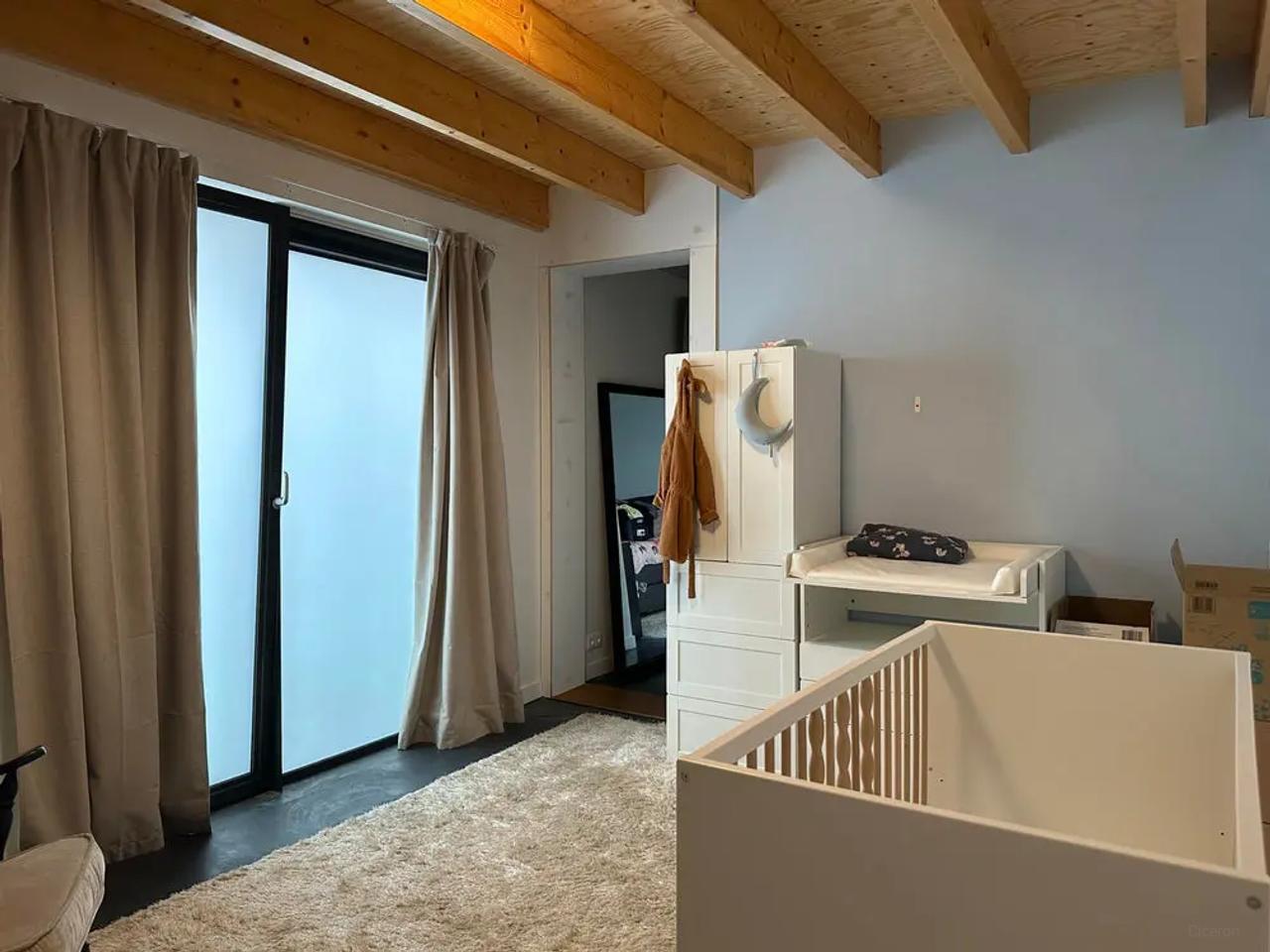 124 m² rental home with garden and parking - Image 16