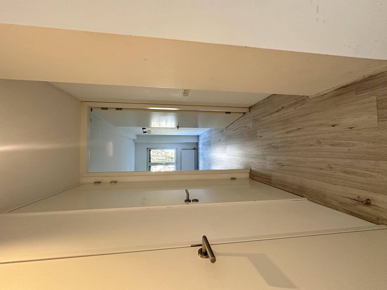 75 m² apartment with balcony in Bezuidenhout - Image 6