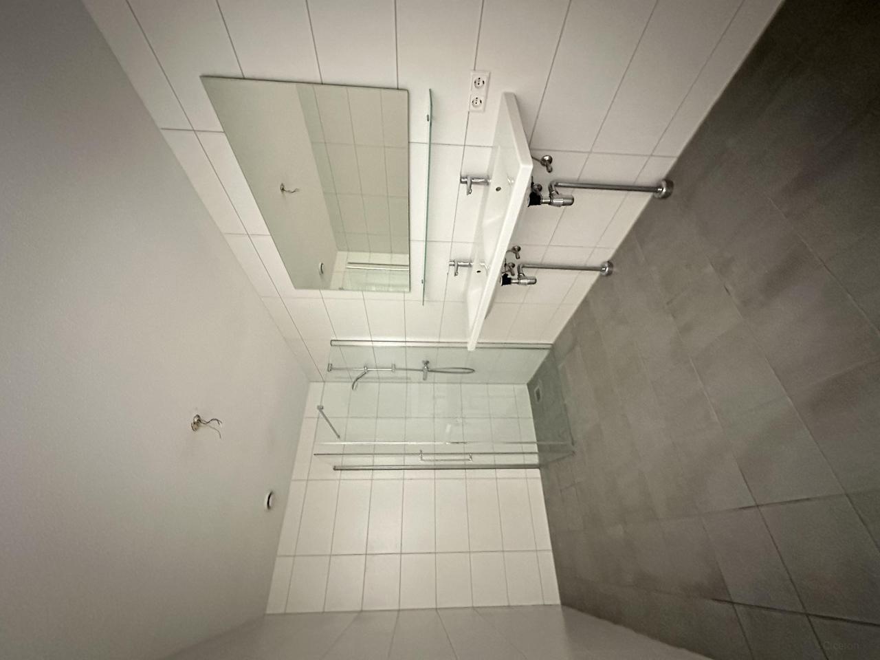 120 m² apartment with balcony in Bezuidenhout - Image 8