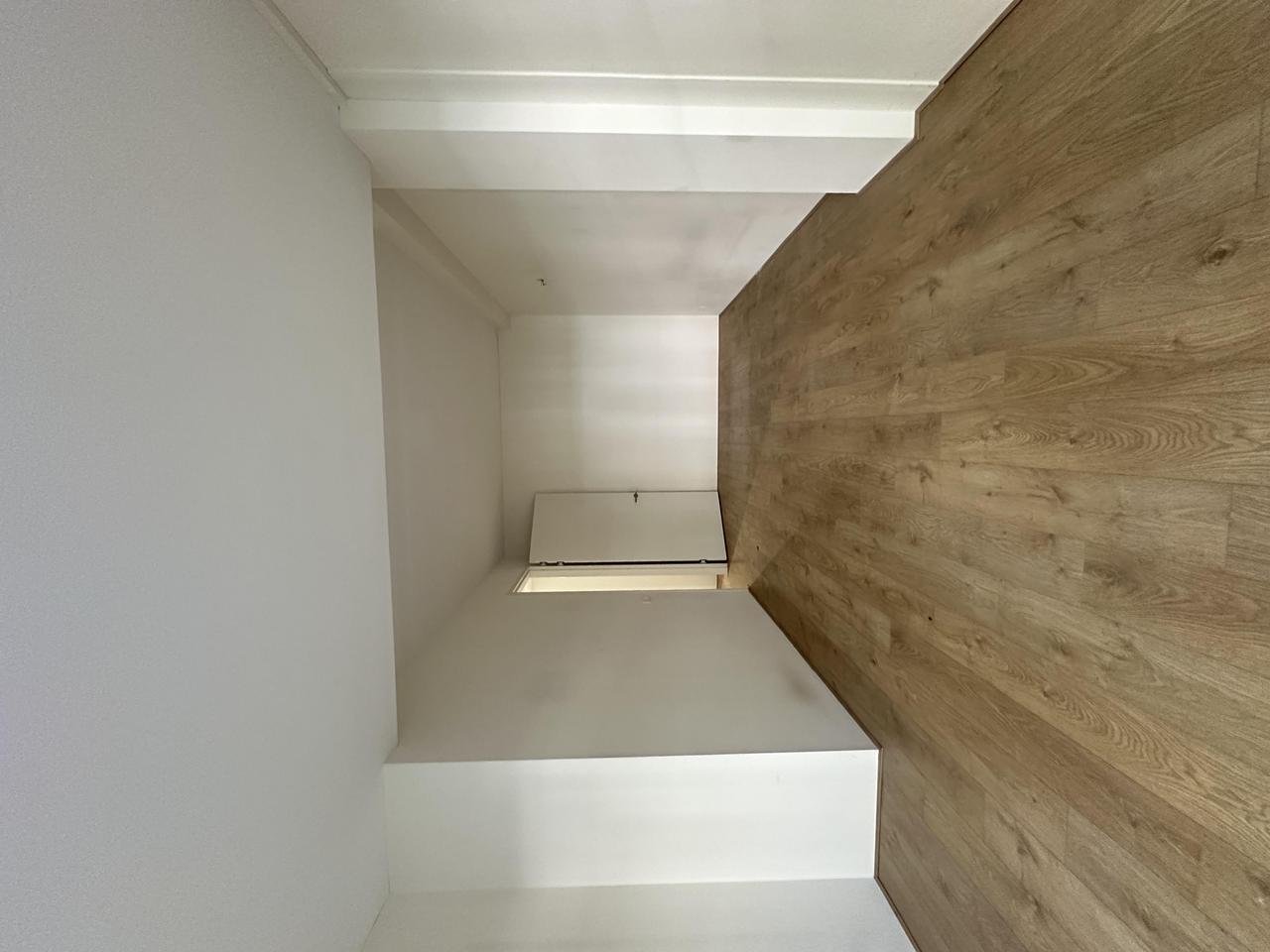 120 m² apartment with balcony in Bezuidenhout - Image 16