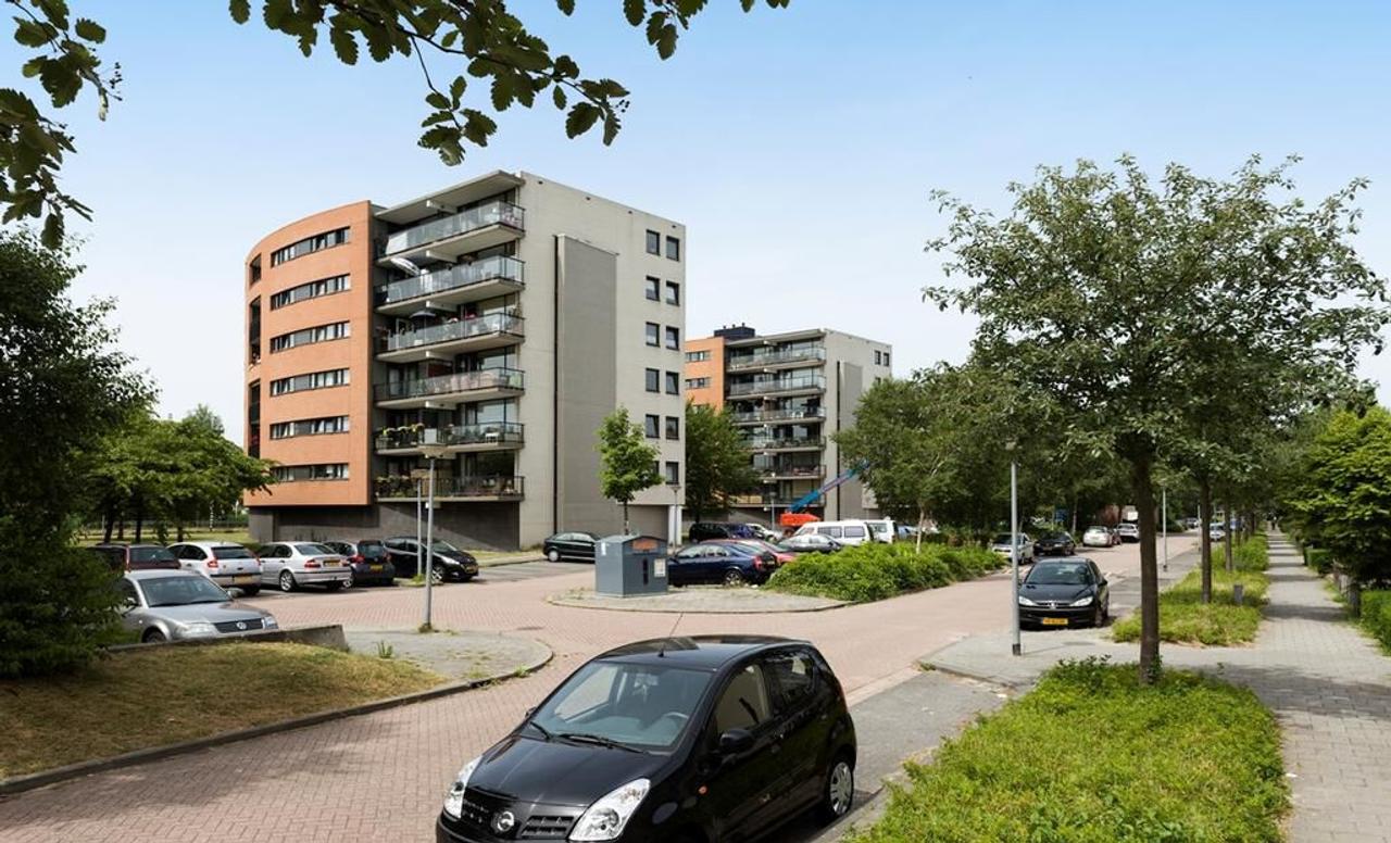 84 m² appartement met balkon op westen - Afbeelding 1