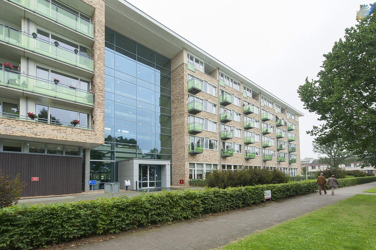 55+ Apartment with Garden in Kampen - Image 1
