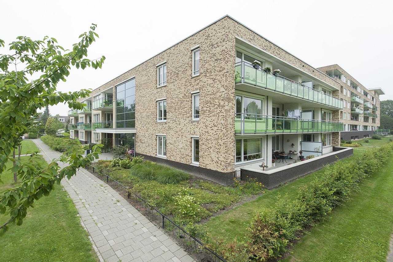 55+ Apartment with Garden in Kampen - Image 11