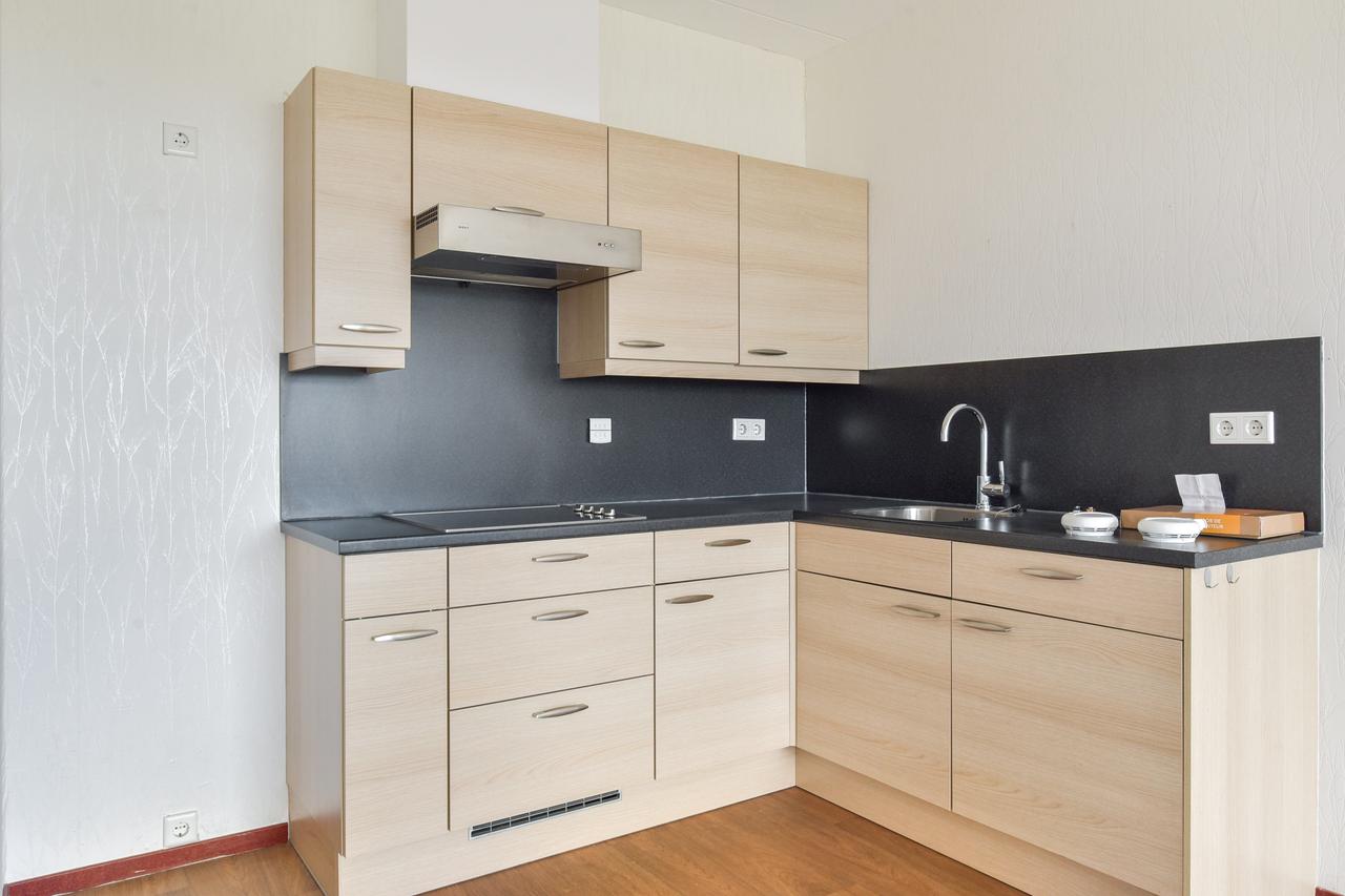 55+ Apartment with West-Facing Balcony in Kesteren - Image 10