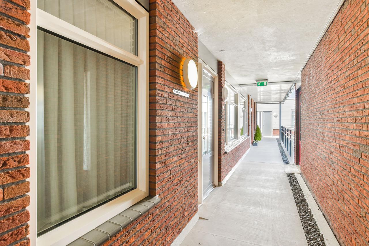 55+ Apartment with West-Facing Balcony in Kesteren - Image 14
