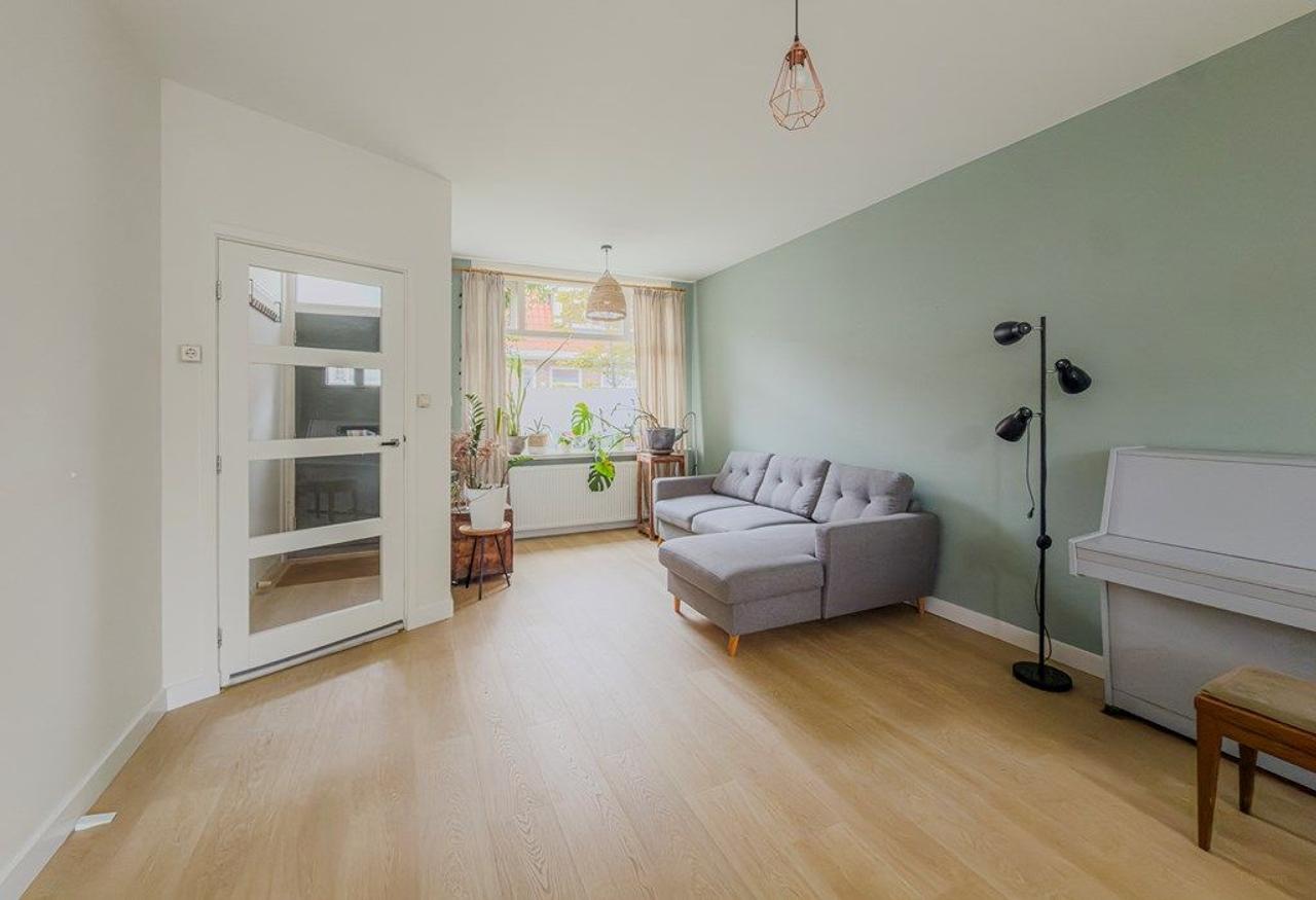 Gemeubileerd huis met groene tuin - Afbeelding 2