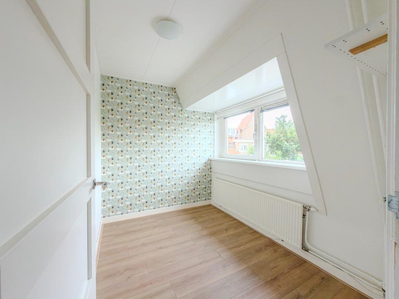 Gemeubileerd huis met groene tuin - Afbeelding 16