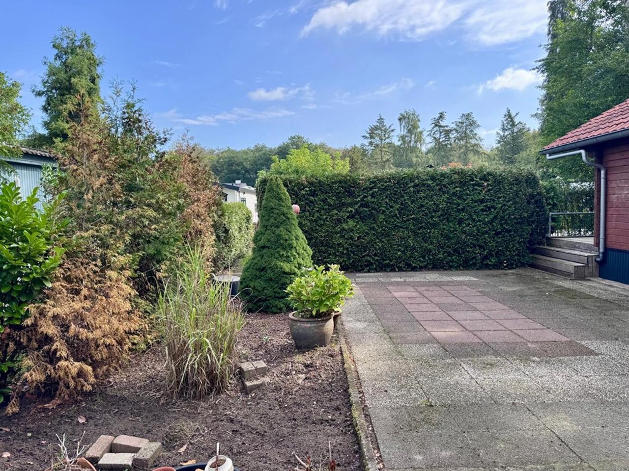 Detached holiday home with sunny garden - Image 19
