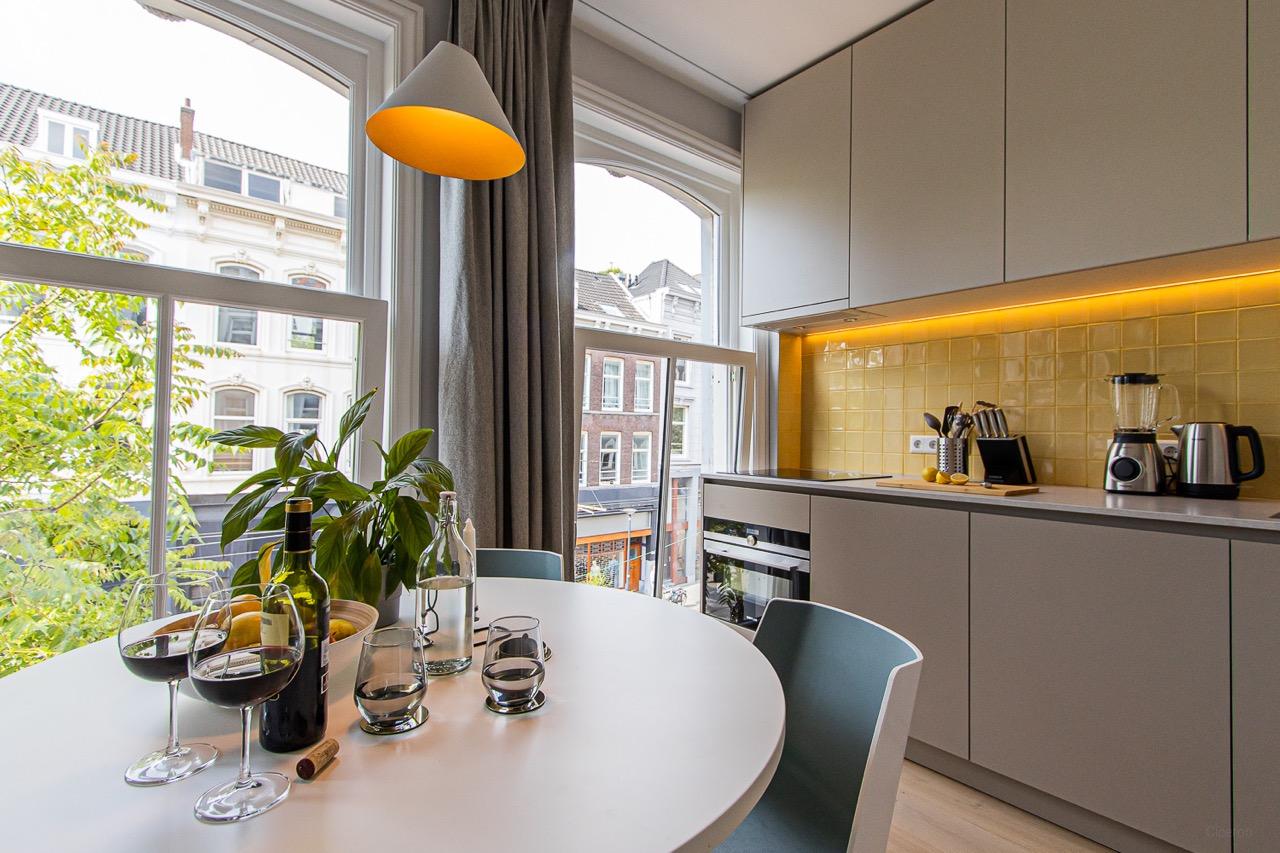 Gemeubileerd appartement met Frans balkon - Afbeelding 6