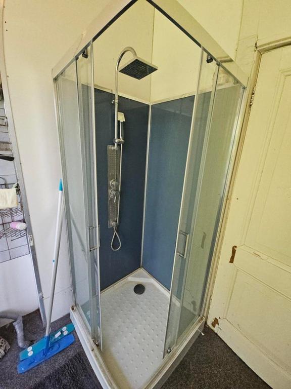 24 m² dubbele kamer vlak bij centrum - Afbeelding 7