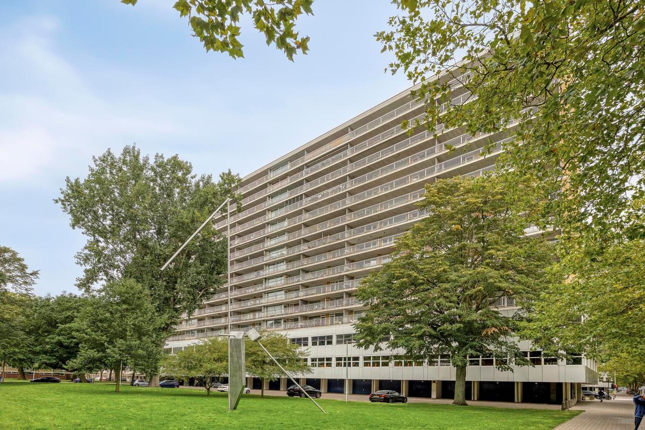 Gemeubileerd 2-slaapkamerappartement met balkon - Afbeelding 1