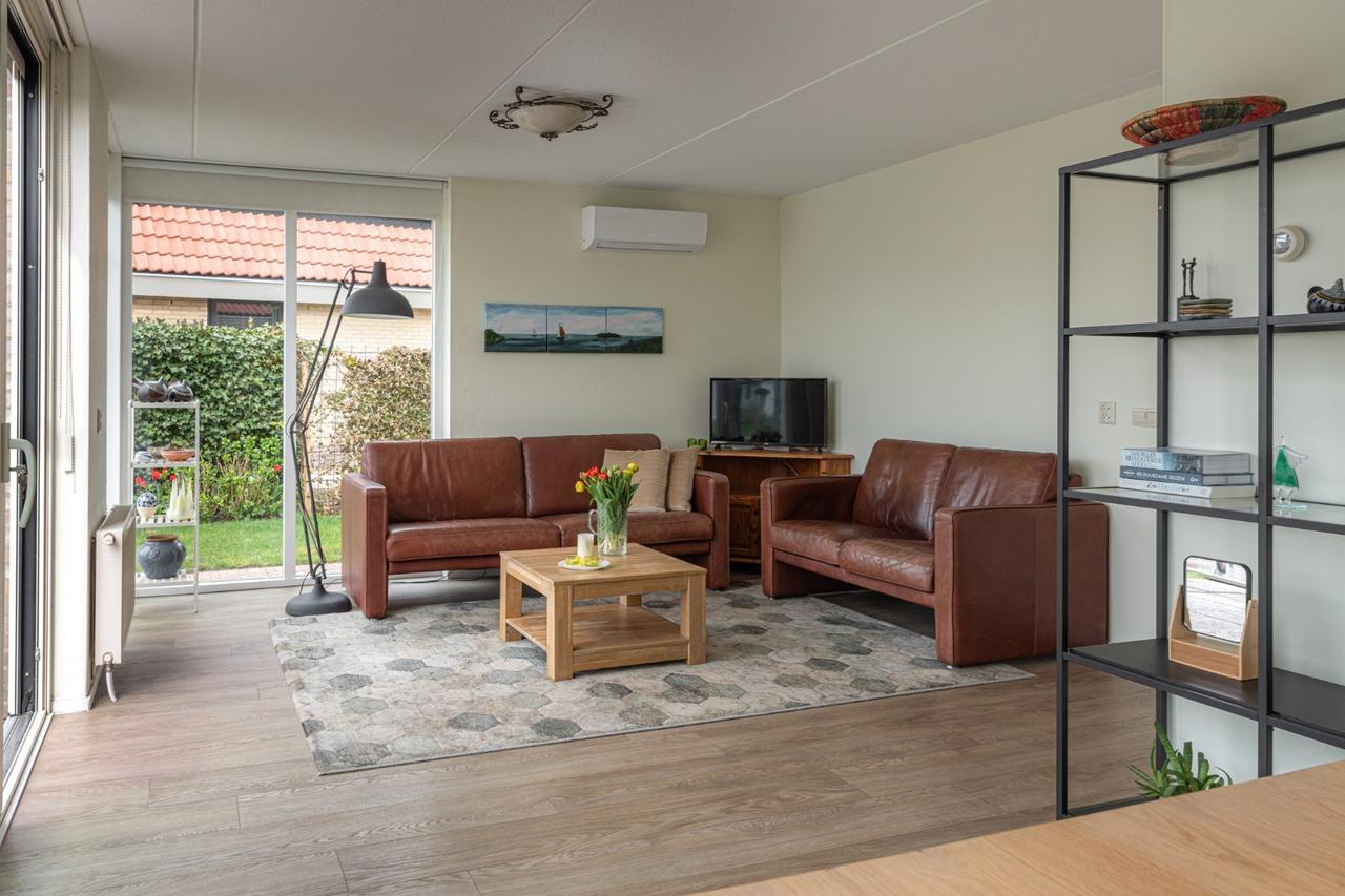 Recreational Home on Open Water in Grou - Image 6