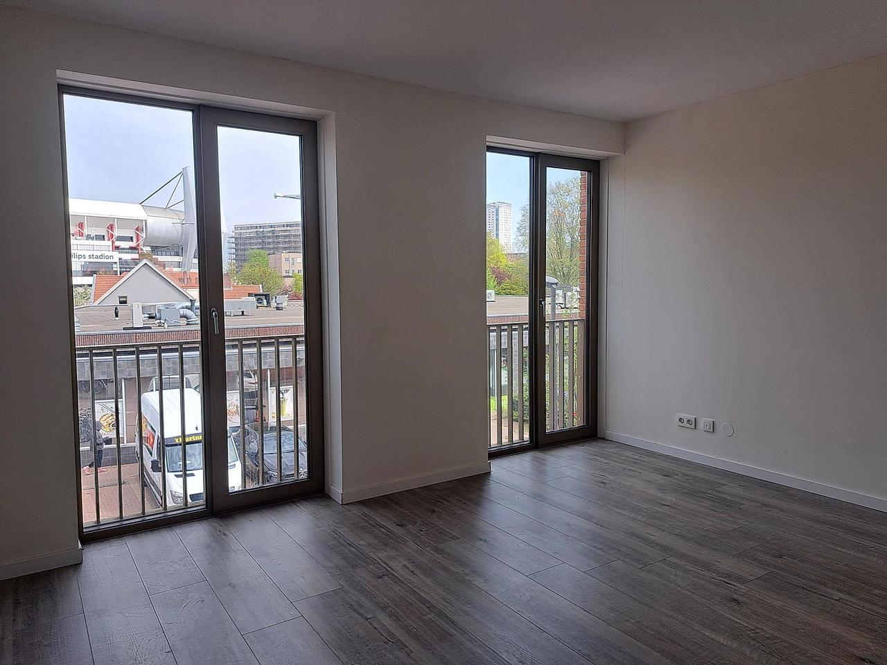 91 m² apartment with 2 bedrooms - Image 8