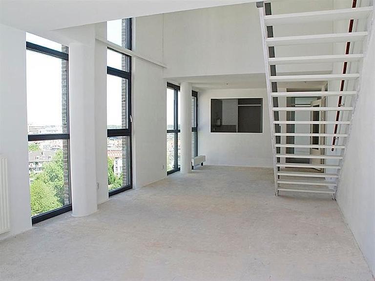 115 m² apartment with mezzanine in Bezuidenhout - Image 5