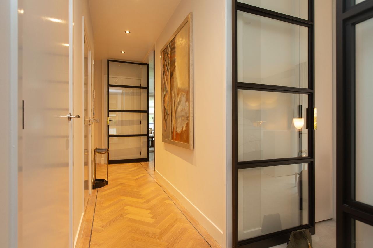 Corner Apartment with Garden in Uilennest - Image 10