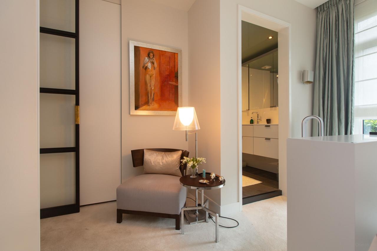 Corner Apartment with Garden in Uilennest - Image 21