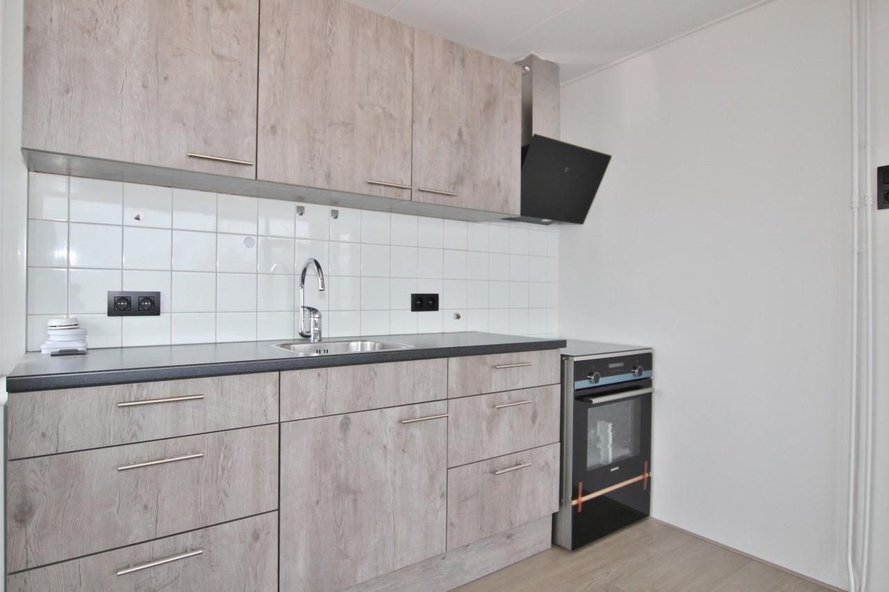 Apartment with 2 Balconies in Axel - Image 3