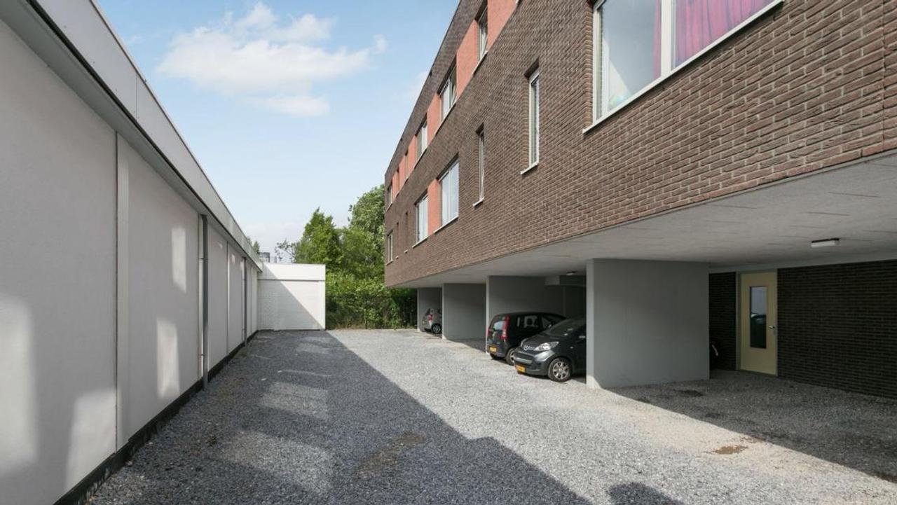 55 m² apartment in Eindhoven with kitchen - Image 12
