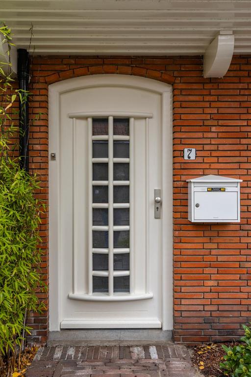 4-Bedroom House Near Molenplein - Image 7