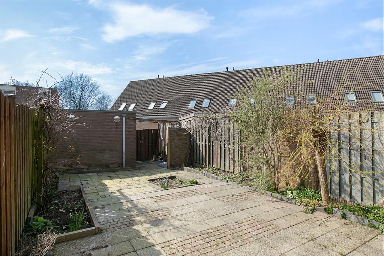 Home with Storage Room in Monnikenhof - Image 15